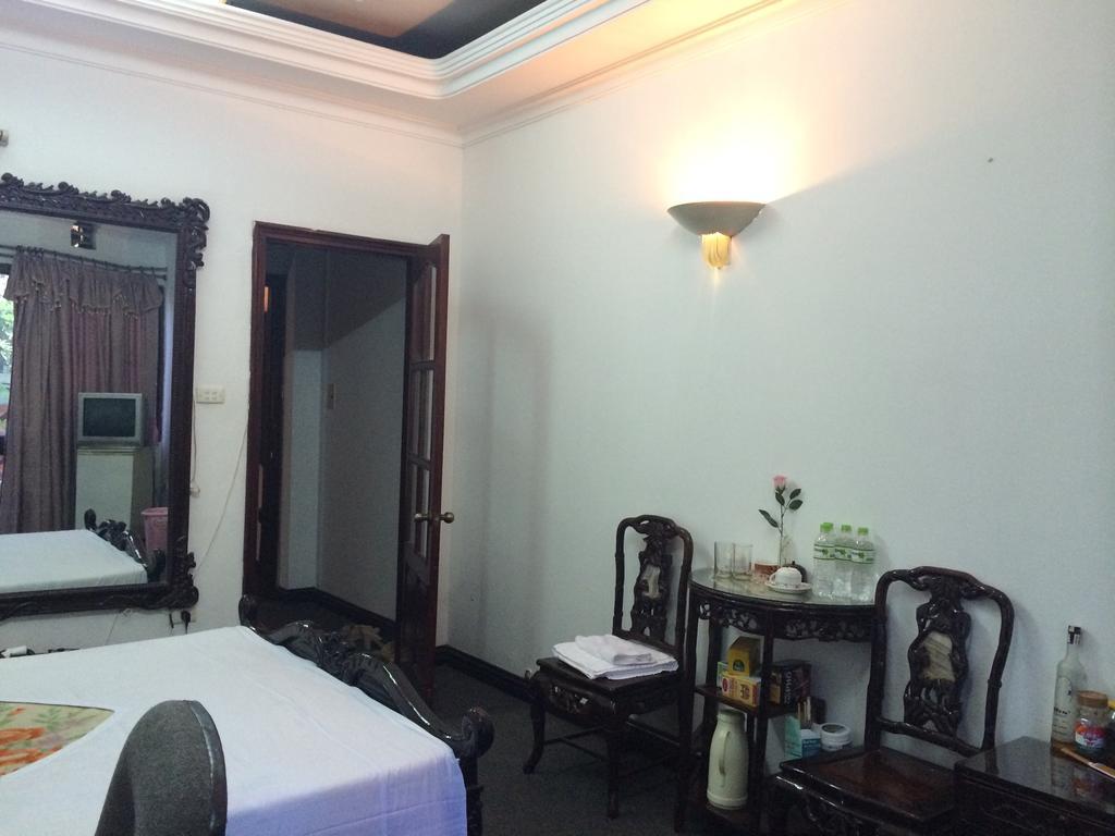 Ngoc Linh Hotel Hanoi Buitenkant foto